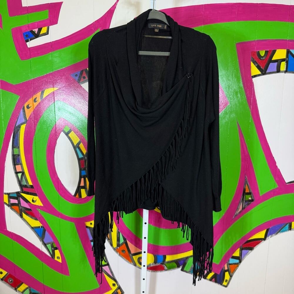Love Tree, Black Knit Shrug with Fringe. Size Small. Excellent condition!